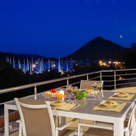 Neora Villa *