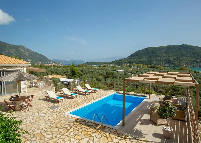 Neora * Agios Christoforos (Lefkada)